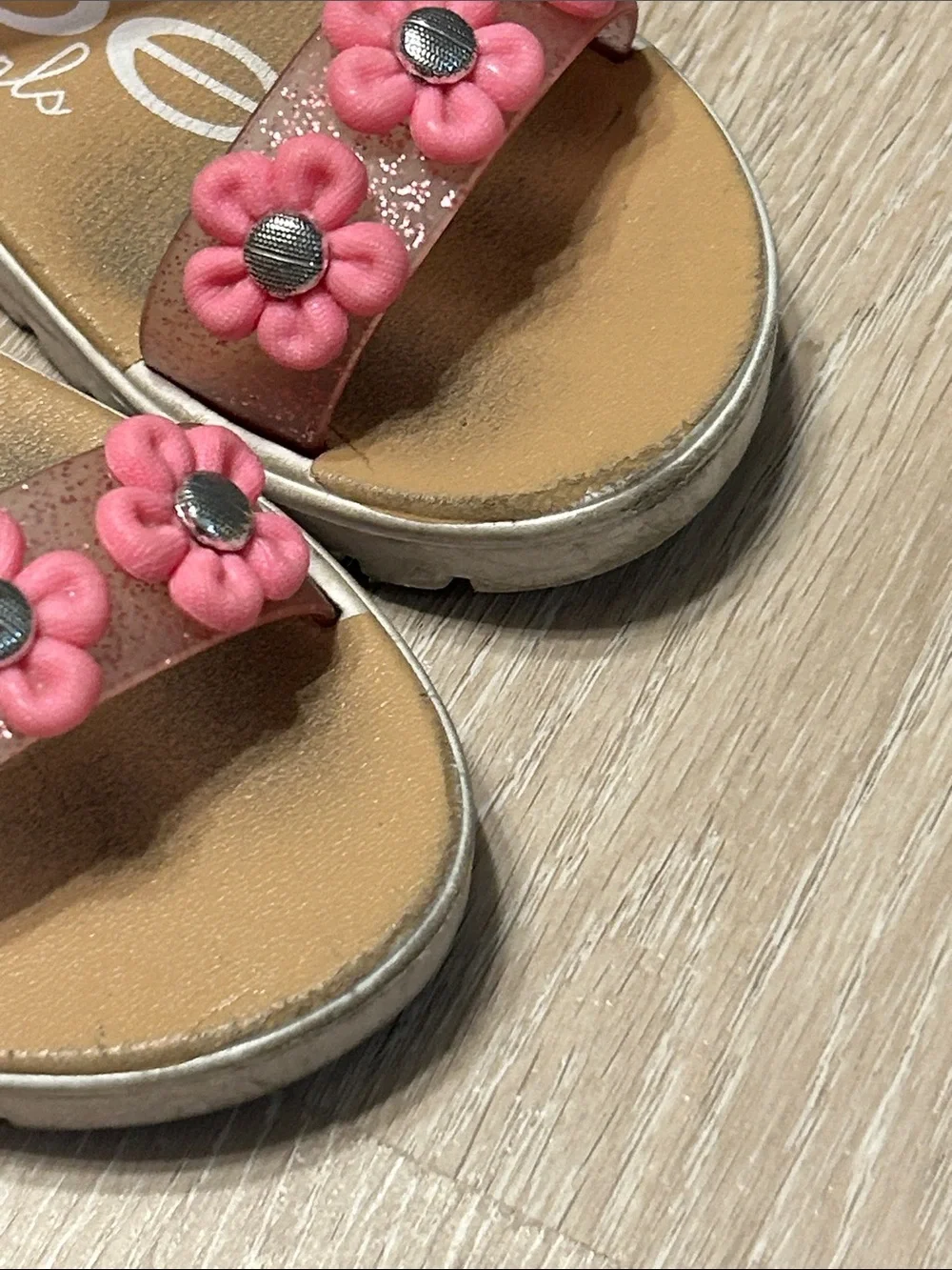 Bebe Little Girls Pink Floral Strap Sandals Sz XL 11/12